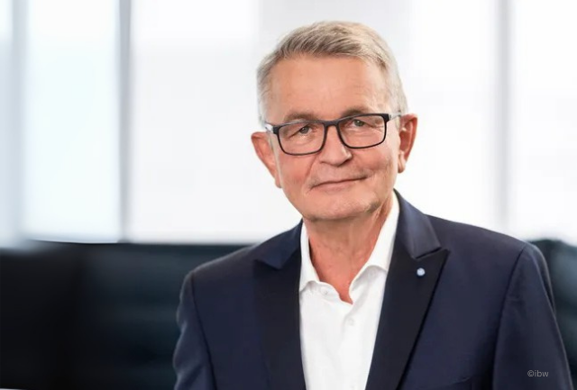 Bertram Brossardt, Hauptgeschäftsführer der bayerischen Metall- und Elektroarbeitgeberverbände bayme vbm sowie der vbw – Vereinigung der Bayerischen Wirtschaft e. V.